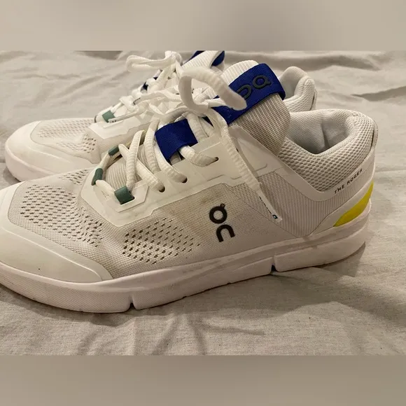 ON on cloud running womens the Roger Spin Shoes undyed white yellow size 7.5