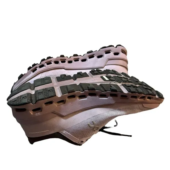 On Running Cloudultra Running Shoes