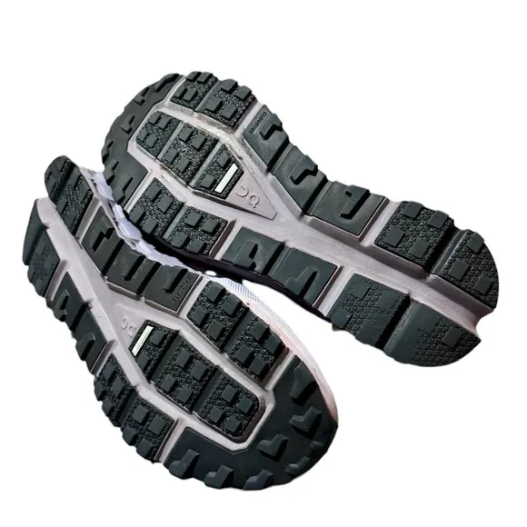 On Running Cloudultra Running Shoes