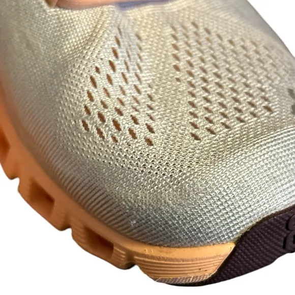 ON RUNNING WMNS CLOUD X &quot;SILVER&quot;