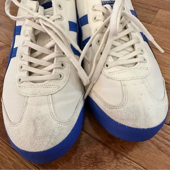 Onitsuka Tiger  Men's White and Blue Sneakers Sz US 8 / EUR 41.5