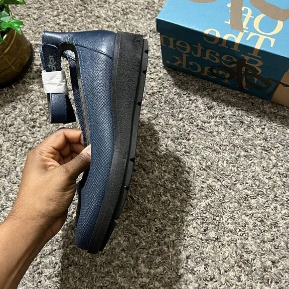 OTBT Scamper Leather Low Wedge Shoes Ankle Strap Size 7 M Blue Leather New