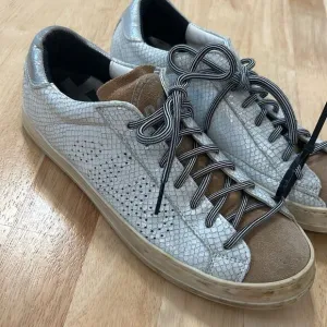 P448 John White Snakeskin Suede Leather Distressed Low Top Sneakers EU 40