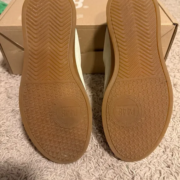 P448 Women's Sneakers in Cream and Black