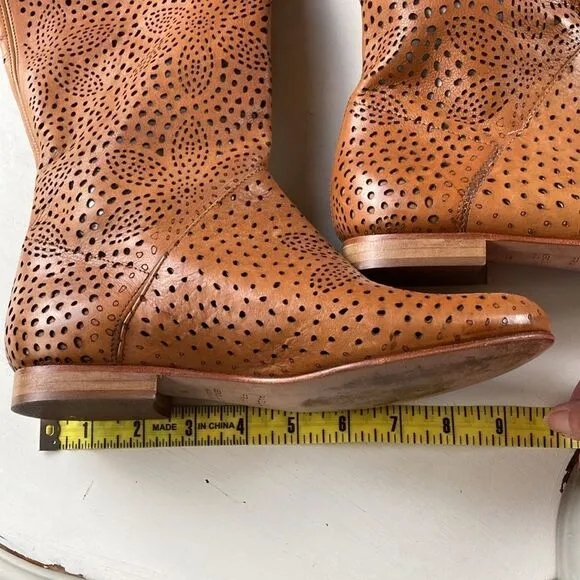 PAOLA FRANI Perforated Tall Leather Boots Made in Italy Size 6 EUC