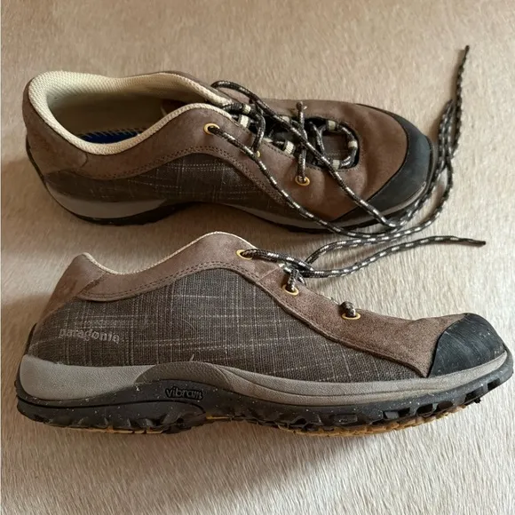 Patagonia Brown  Hiking Shoes