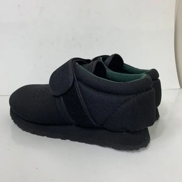 Pedors Classic Stretch Shoes for Swollen or Sore Feet Black Size 7.5
