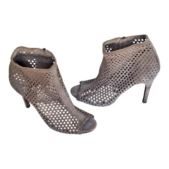 Pedro Garcia Sylvana Suede Lasercut Peep Toe Boots Spain 4&quot; Spike Heels 36 US 6