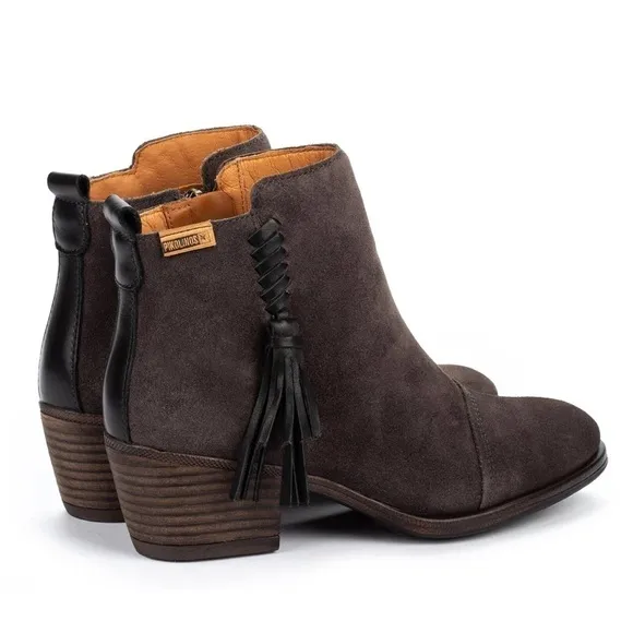 Pikolinos Baqueira grey suede fringe ankle boots size 40