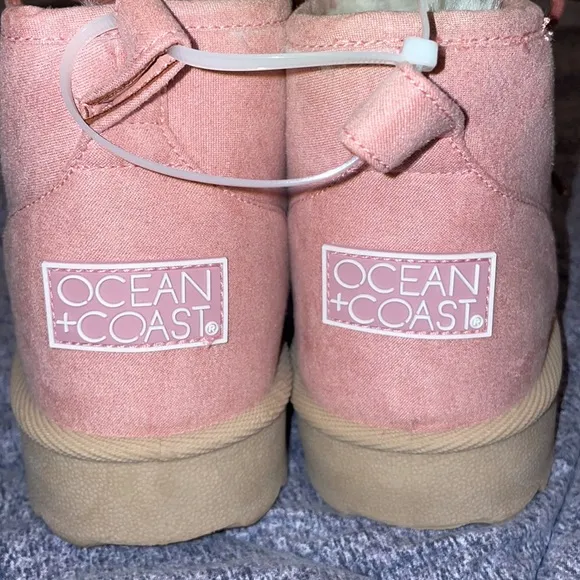 Pink suede shoe boots with fur lining size 7 by Ocean &amp; Coast nwt