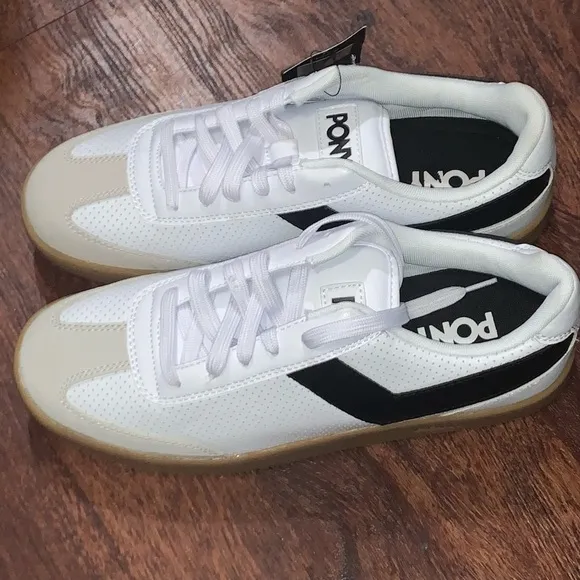 Pony sneakers size 9 classic shoes