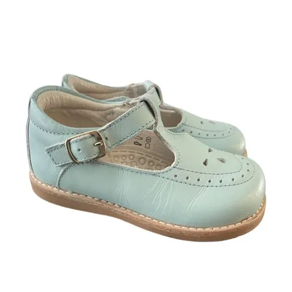 Posh Pickle Sz 6 Light Blue Emma Leather T-Strap Shoes