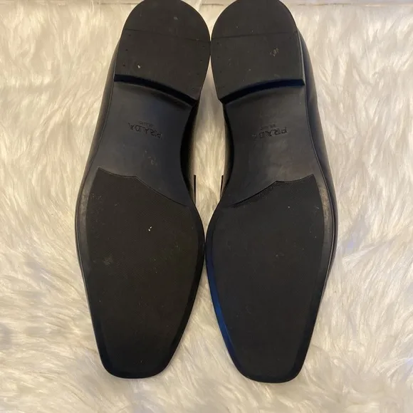 PRADA 2DC135 Black Saffiano Leather Lettering Logo Bit Loafers UK 7 - US 8