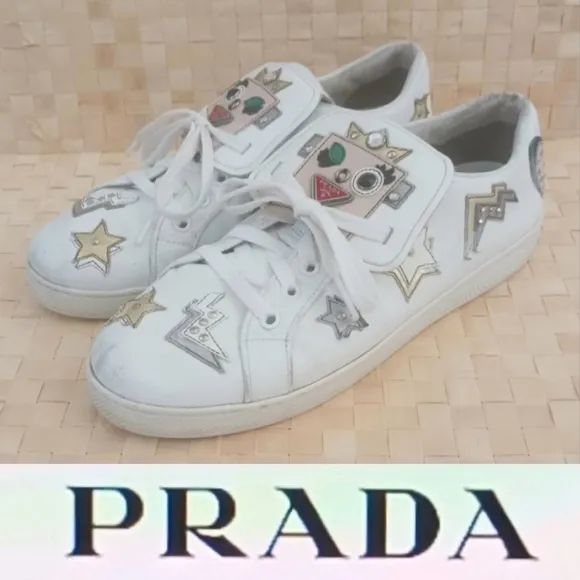 PRADA White Leather Robot Girl Applique Lace Up Fashion Sneaker US 7-7.5