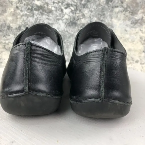 Propet Women's Size 10XX (4E) Chantel Black Leather Embossed Floral Sneakers
