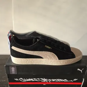 Puma Black and Cream Sneakers**New**