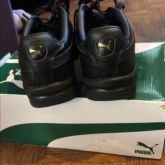 Puma Black Sneakers Classic Design