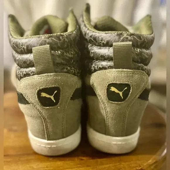 Puma Classic Green Suede Black Women’s Size 10.5 Hi Top Hidden Wedge Sneakers
