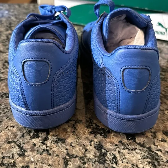 Puma match embossed blue sneakers NIB 11.5