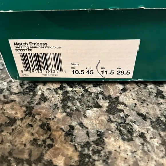 Puma match embossed blue sneakers NIB 11.5