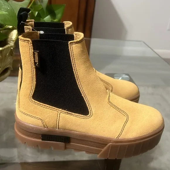 PUMA Mayze platform chelsea boots in tan