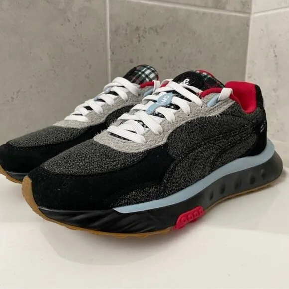 Puma Men’s Sneakers Size 7
