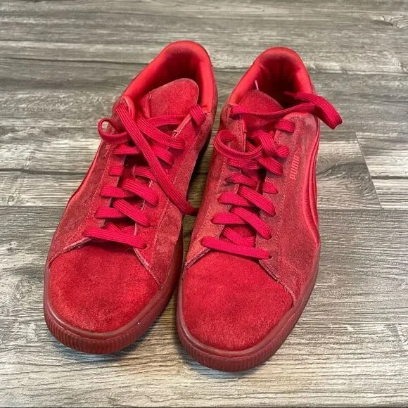 Puma Mens Suede Classic Badge Iced Casual Athletic Sneakers