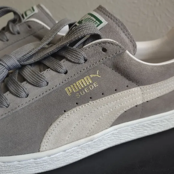 Puma Suede Classic  Gray White Men's Sneakers Size 8 NWOT