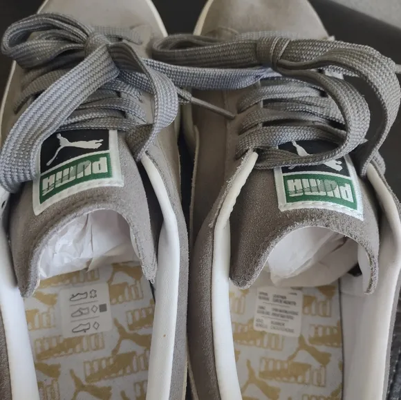 Puma Suede Classic  Gray White Men's Sneakers Size 8 NWOT