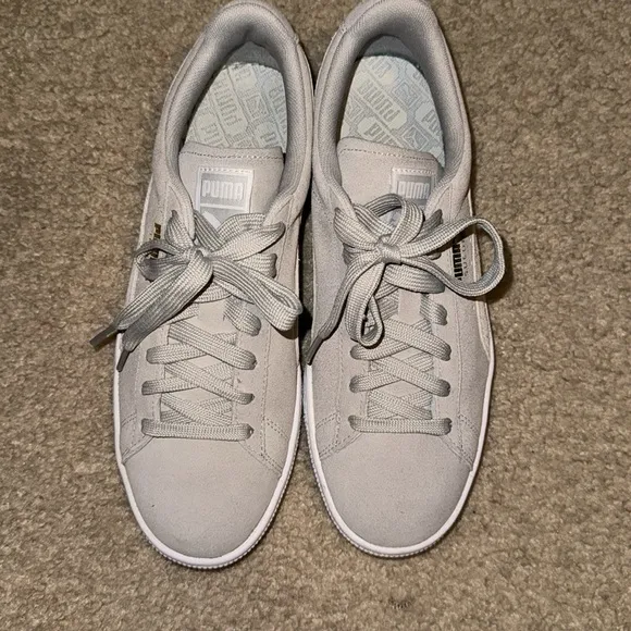 Puma Suede Classics Sneakers Size 10 Color Gray White Gold