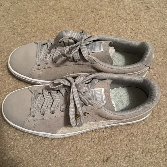 Puma Suede Classics Sneakers Size 10 Color Gray White Gold