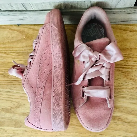 Puma Suede Heart Satin II Dusty Rose Sneakers