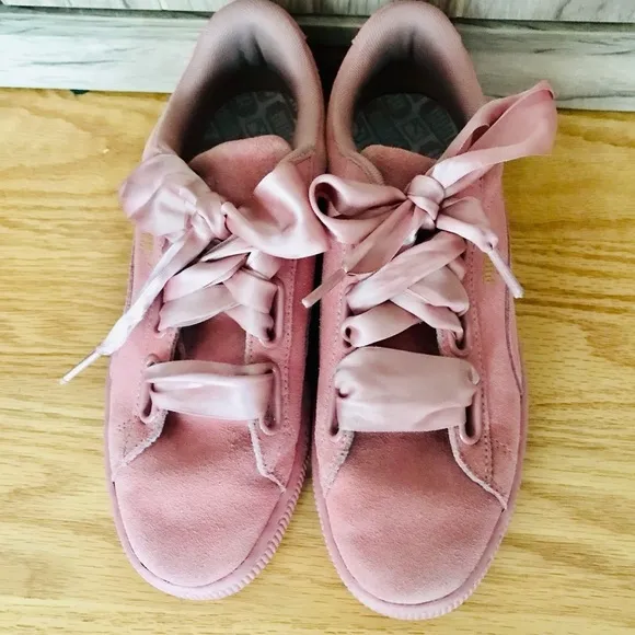 Puma Suede Heart Satin II Dusty Rose Sneakers
