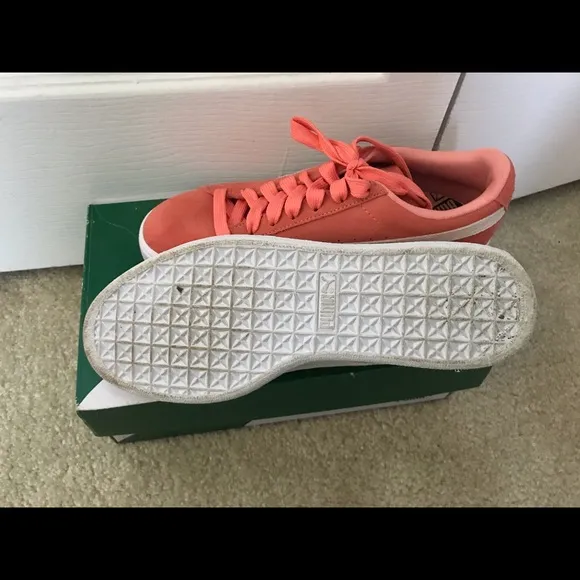 Puma suede pink sneakers