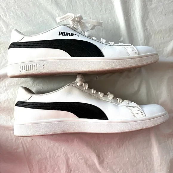 PUMA White and Black Low-Top Sneakers SZ 11 Worn 1X Indoors