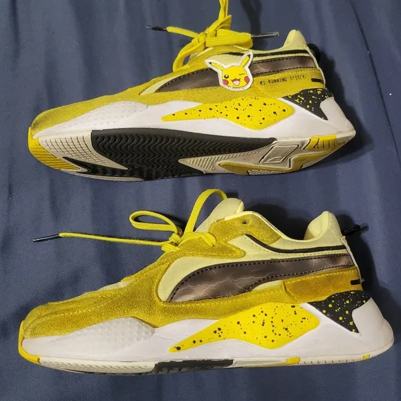 PUMA x POKEMON Sneakers Pikachu Kids Size 2 Shoes Collaboration Unisex 2022