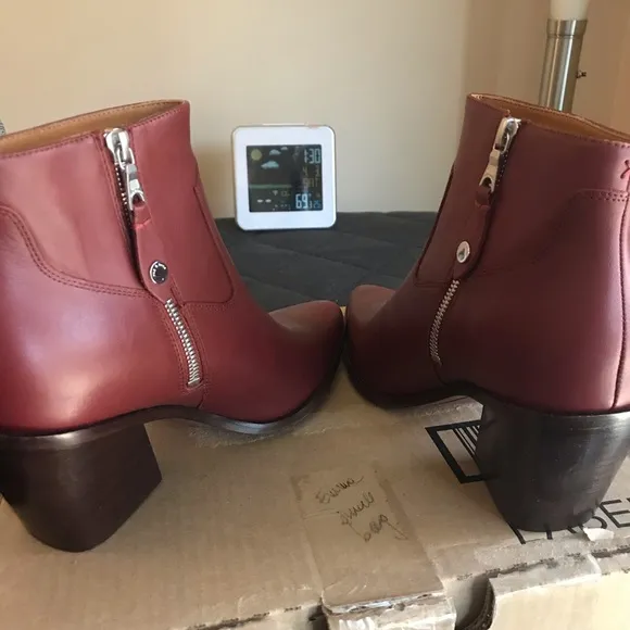 Rag &amp; Bone boots !!!Firm