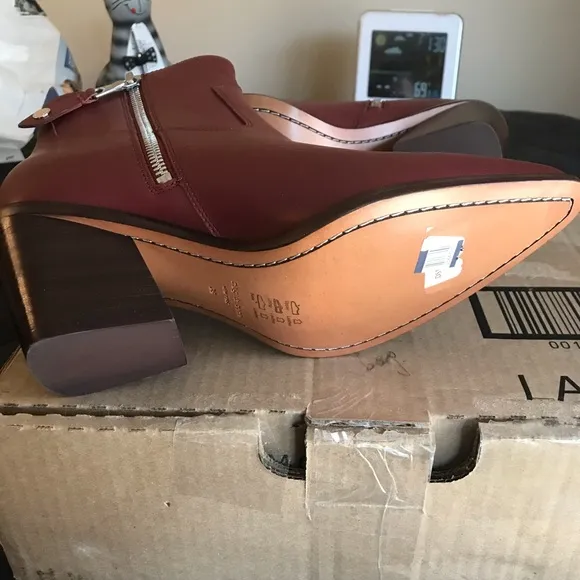 Rag &amp; Bone boots !!!Firm