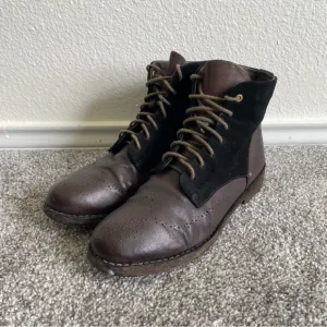 Rag &amp; Bone Lace Up Boots Womens 10 / 40 Brown Leather Black Suede Ankle Shoes