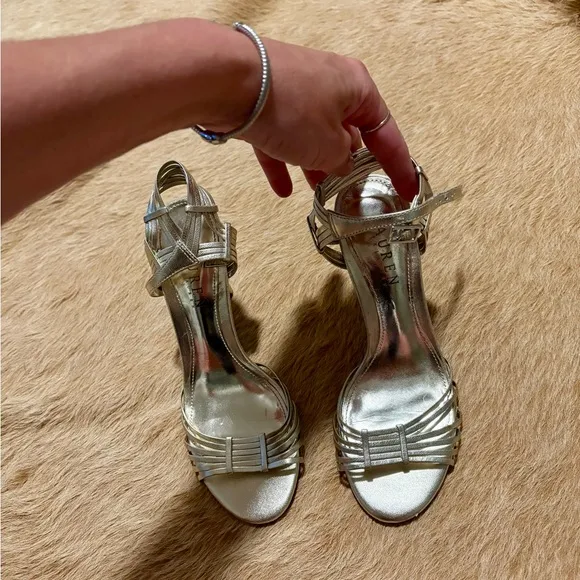 Ralph Lauren classic simple Elegant Gold Women's Heels