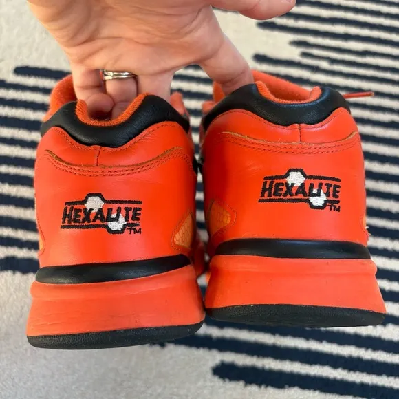 RARE Reebok Pump Omni Lite 'Pumpkin Glow In the Dark' Basketball Sneakers