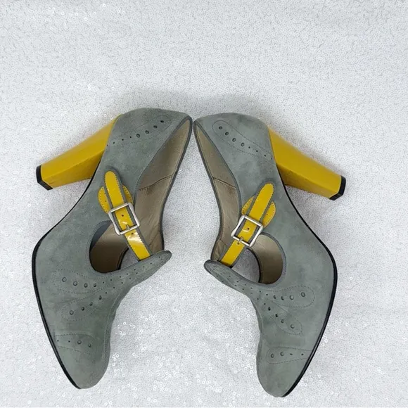 RE-MIX Deluxe Vintage Classic Women size 9.5 gray suede/yellow shoes
