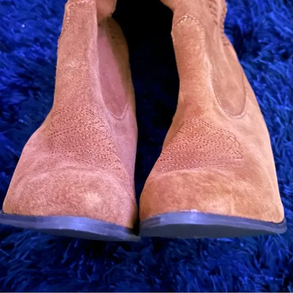 REBA Brown Suede Fringe Western Cowgirl Hades Boots size 8.5 (NWOT)