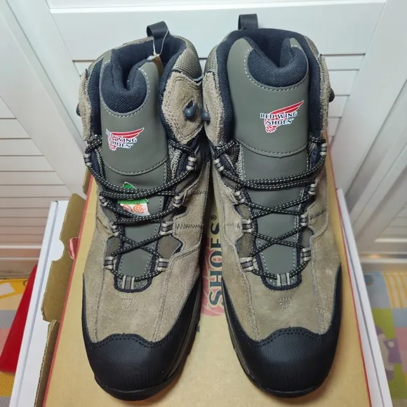 Red Wing TruHiker 6-inch Waterproof Safety Toe Hiker Boots 3561 Men's Size 12 D