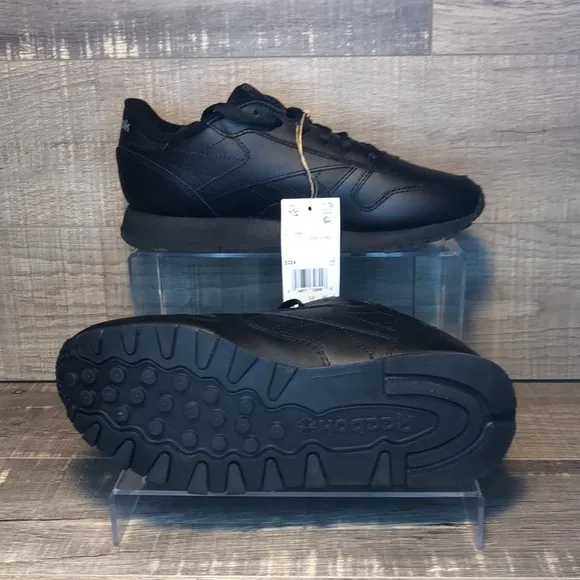 Reebok - Classic Black Leather