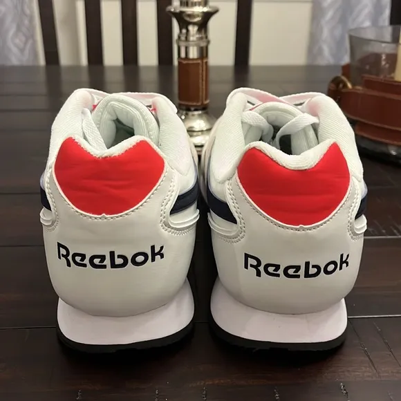 Reebok Classic Harman Run shoes sneakers New White red blue Men’s Sizes