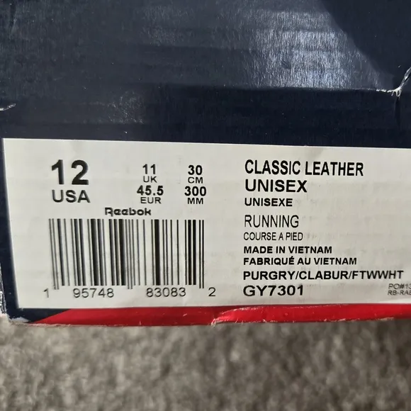 Reebok Classic Leather Sneakers NEW size 12
