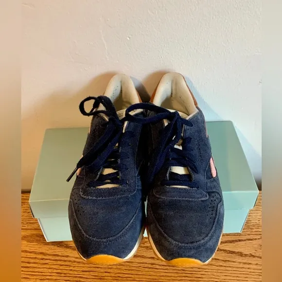 Reebok Classic Leather Suede Navy Blue Pink VTG Heritage 7.5 Harmon Logo Summer