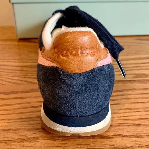 Reebok Classic Leather Suede Navy Blue Pink VTG Heritage 7.5 Harmon Logo Summer