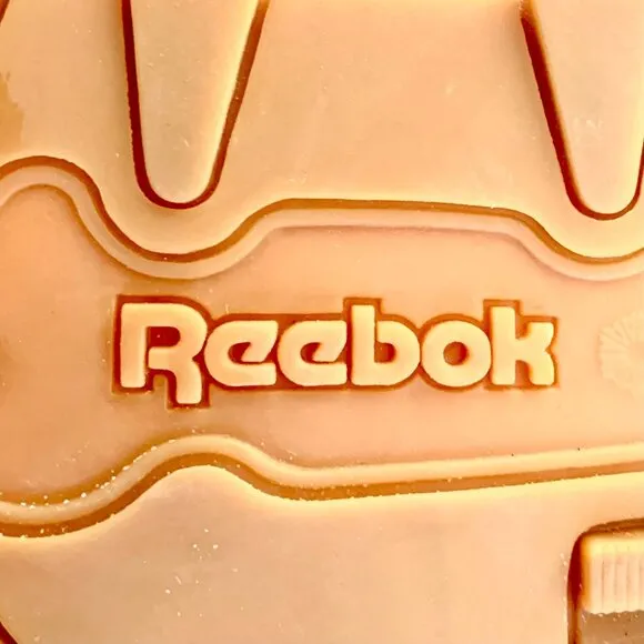 Reebok Classic Sneakers US 6.5 Salmon Pink Suede Leather Ortholite BS9328 New
